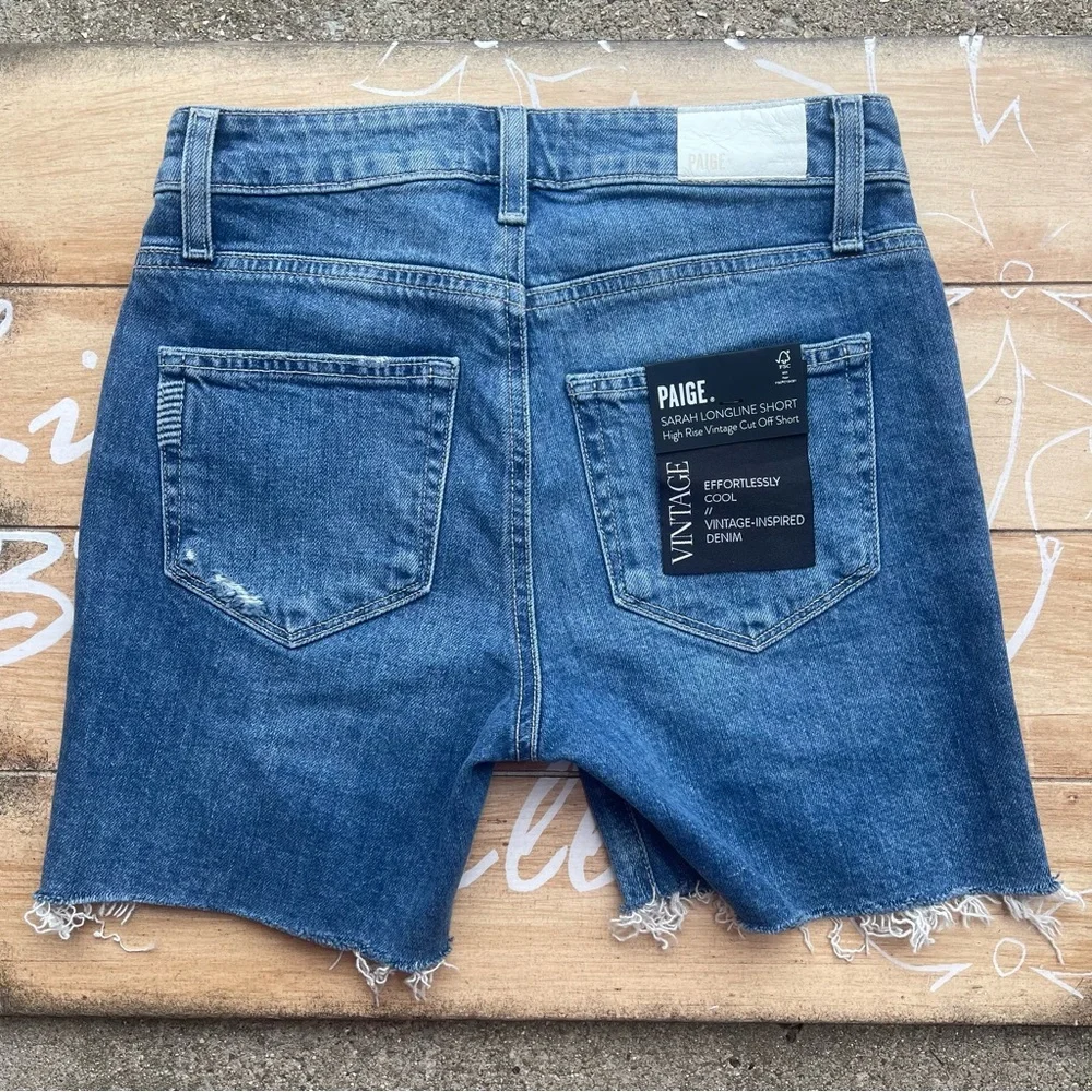 NWT Paige High Rise Distressed Jean Shorts Size 24